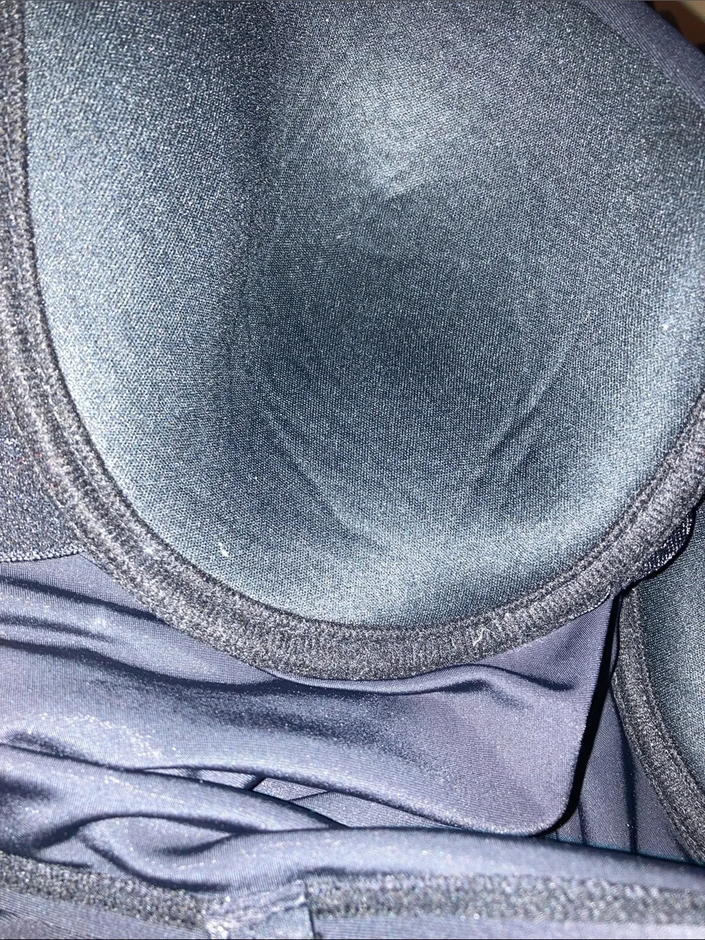 Black Women's Tankini Swim Top‎ with Built-In Bra XL